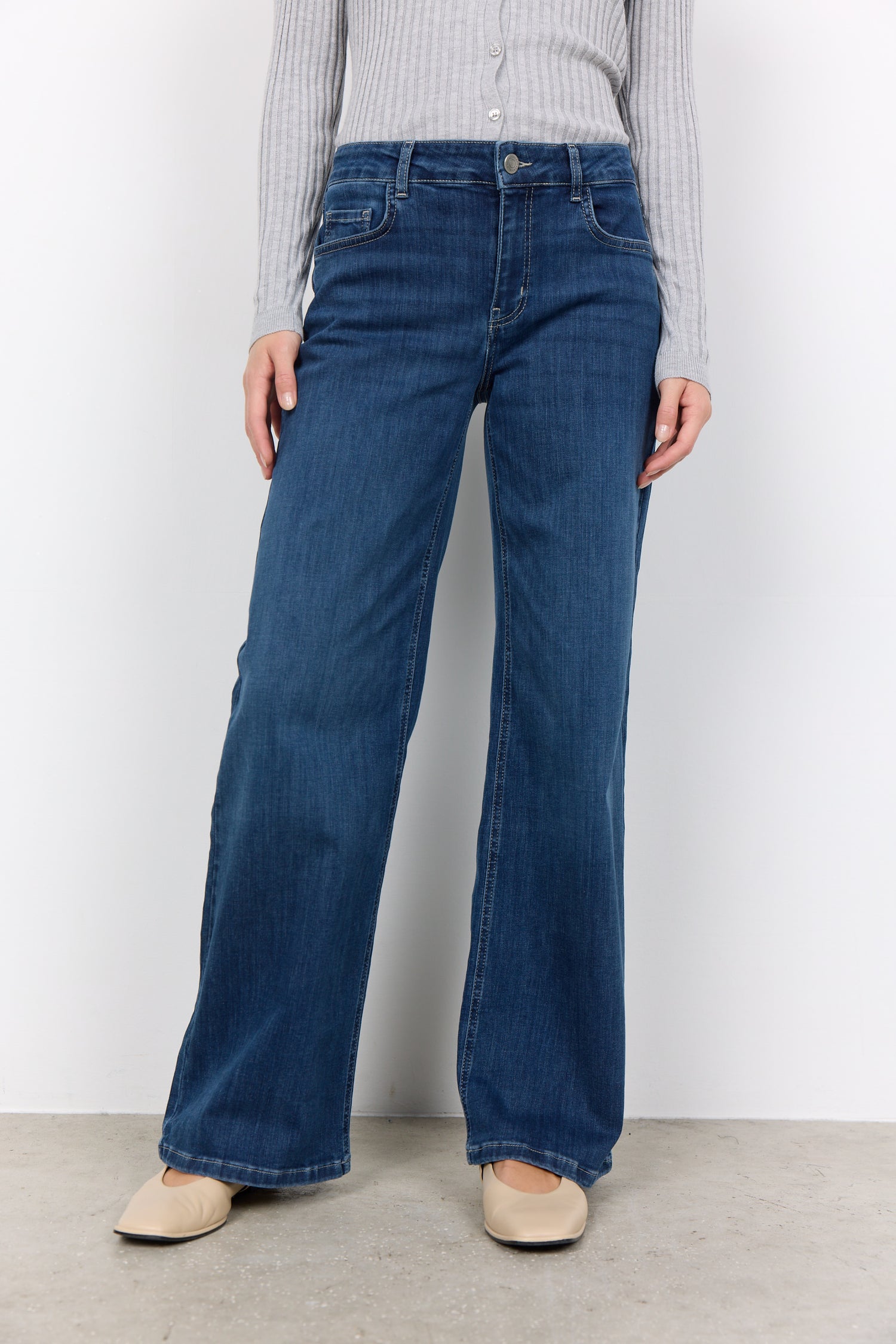 Kimberly 24-B Jeans