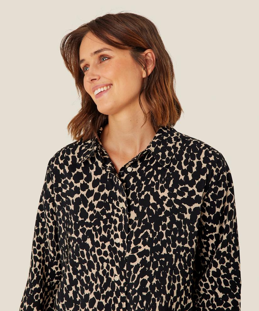 Iduki Leopard Print Shirt