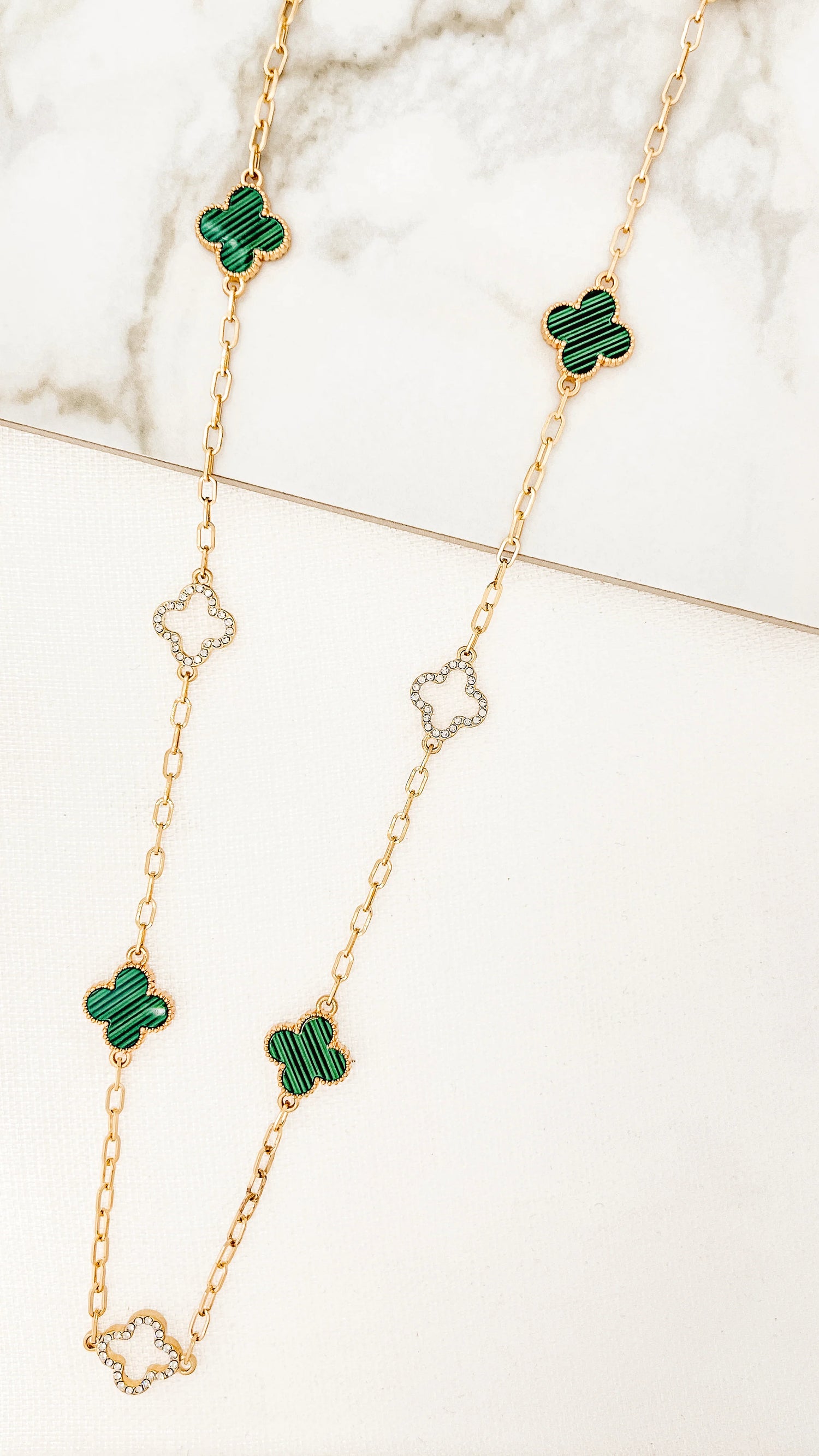 Long Necklace With Diamante and Green Fluer