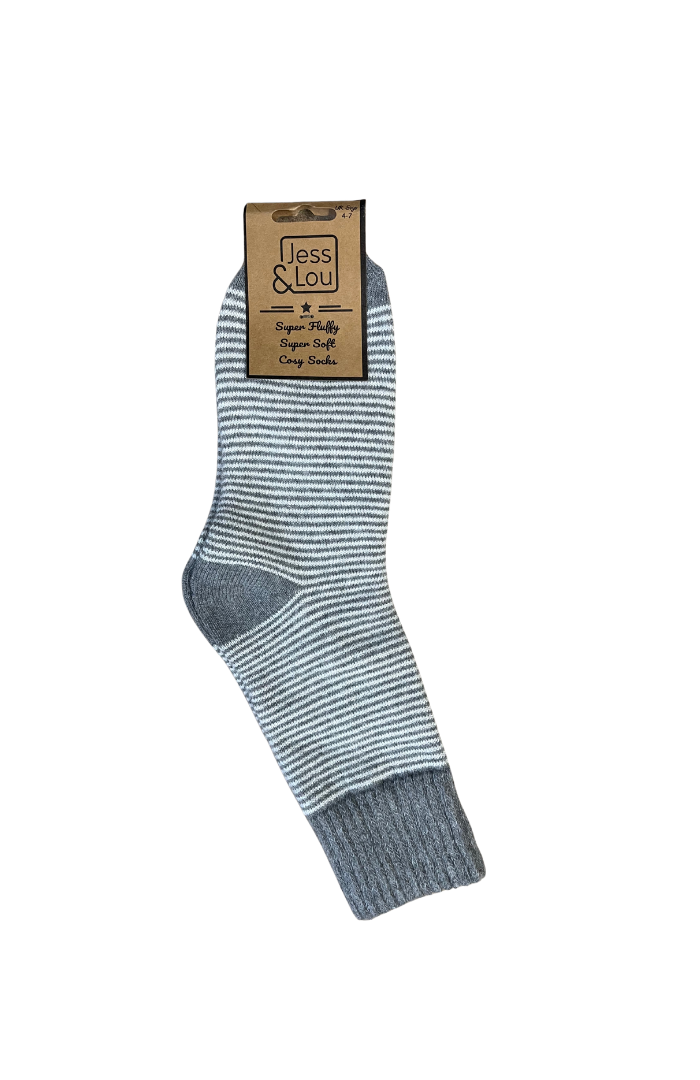 Sleek Stripe Ribbed Socks