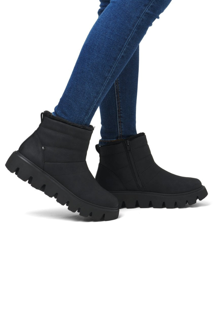 Wool Lined Boots Black