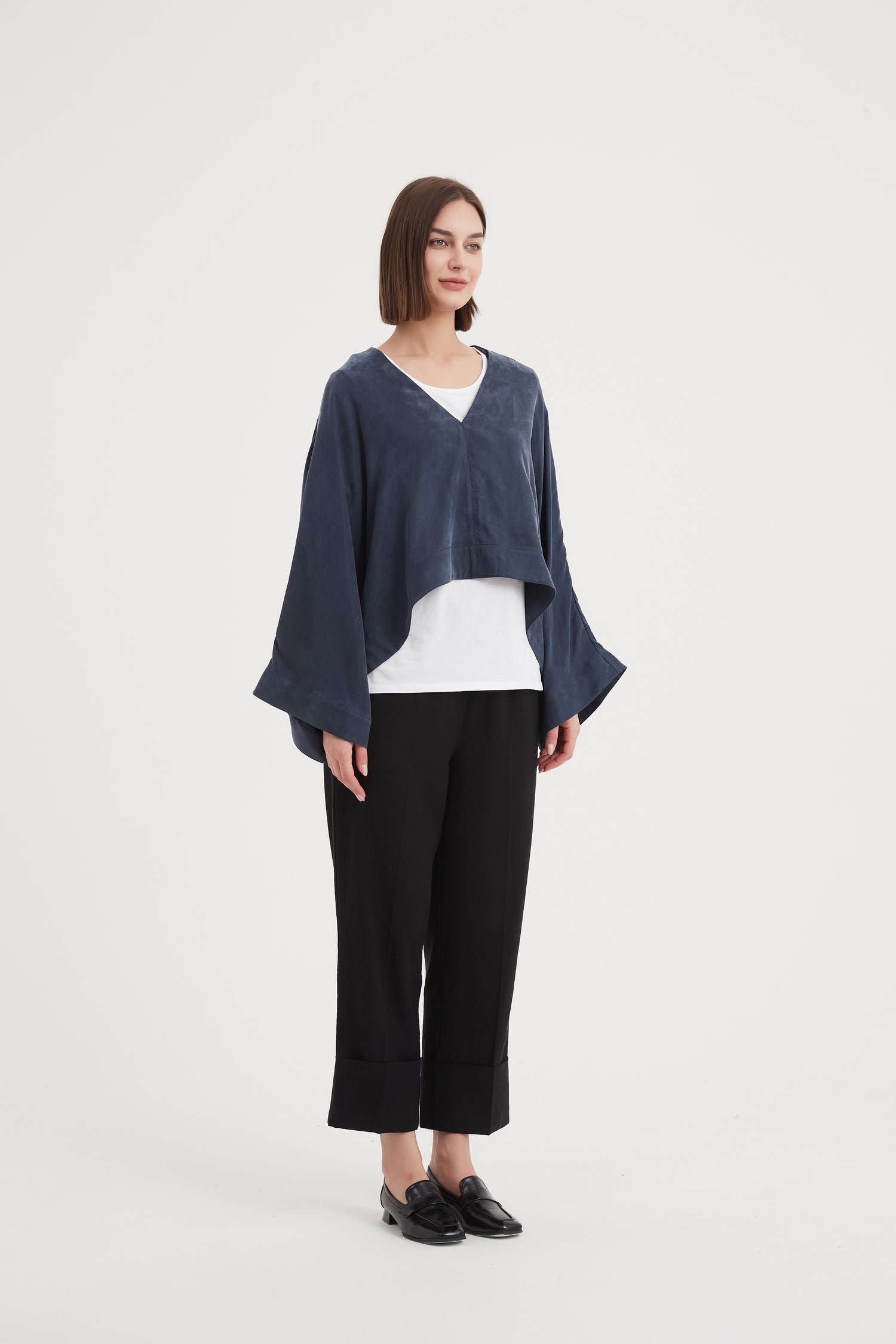 V-Neck Oversized Layer Top