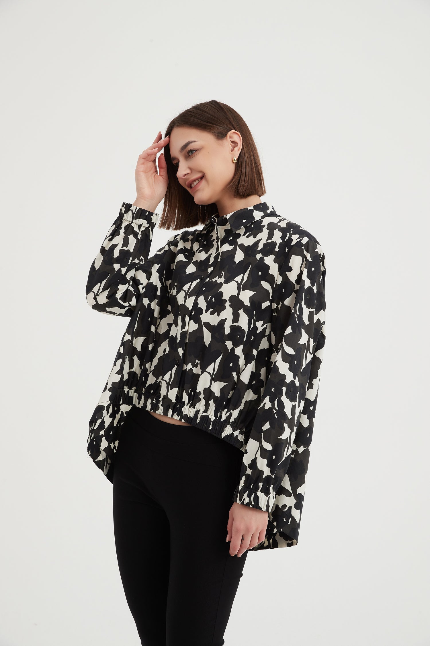 Elastic Front Hem Print Shirt