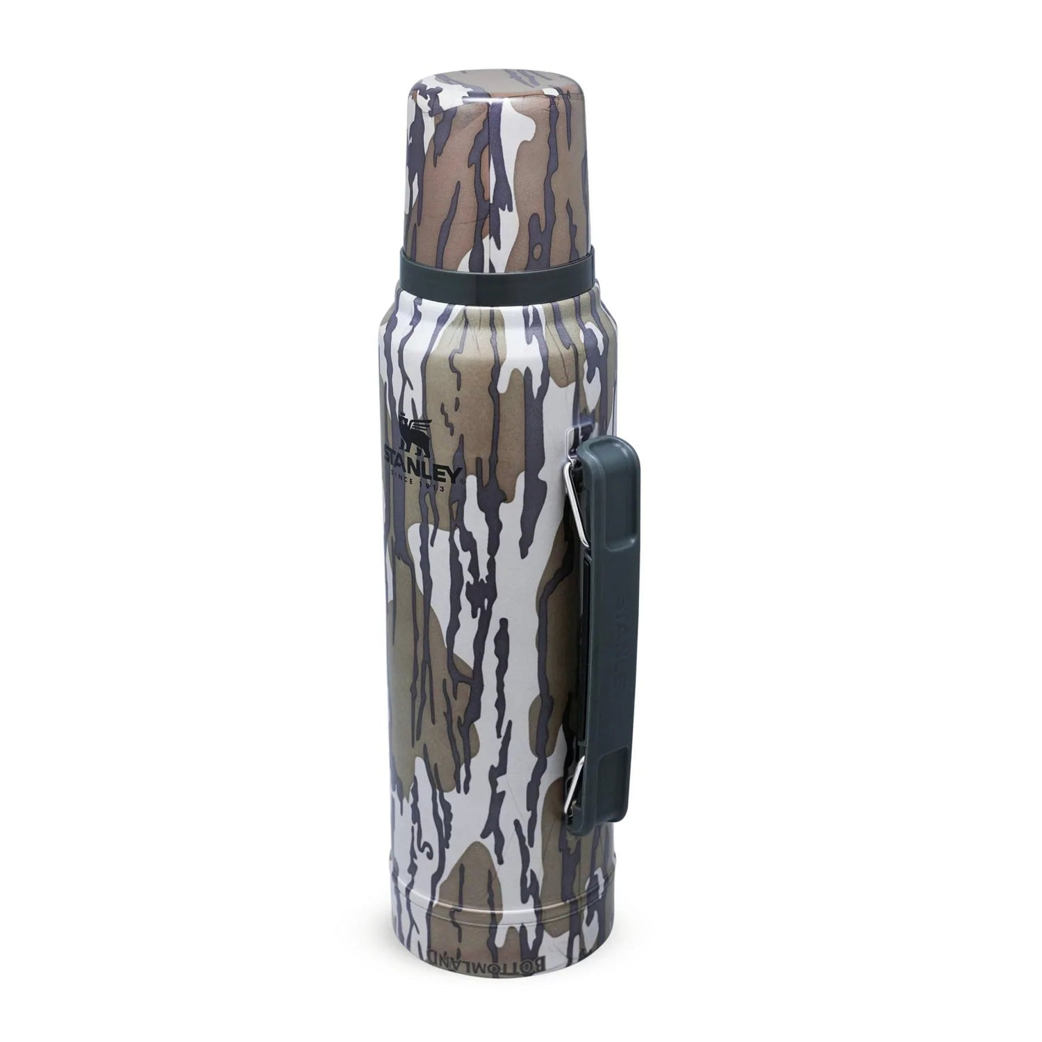 https://bluewater-clothing.co.uk/cdn/shop/products/Stanley-TheLegendaryClassicBottle1.0L_1.1QT-Bottomland-1_1800x1800_1800x1800_b0ef2746-efaa-4ce9-a91e-4942139abe57.jpg?v=1672228667&width=1500